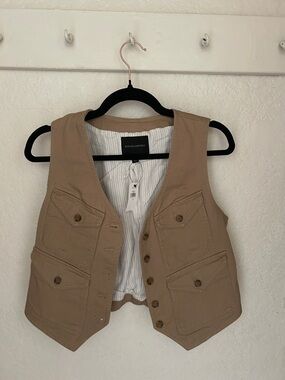 Banana Republic Beige Utility Button Vest